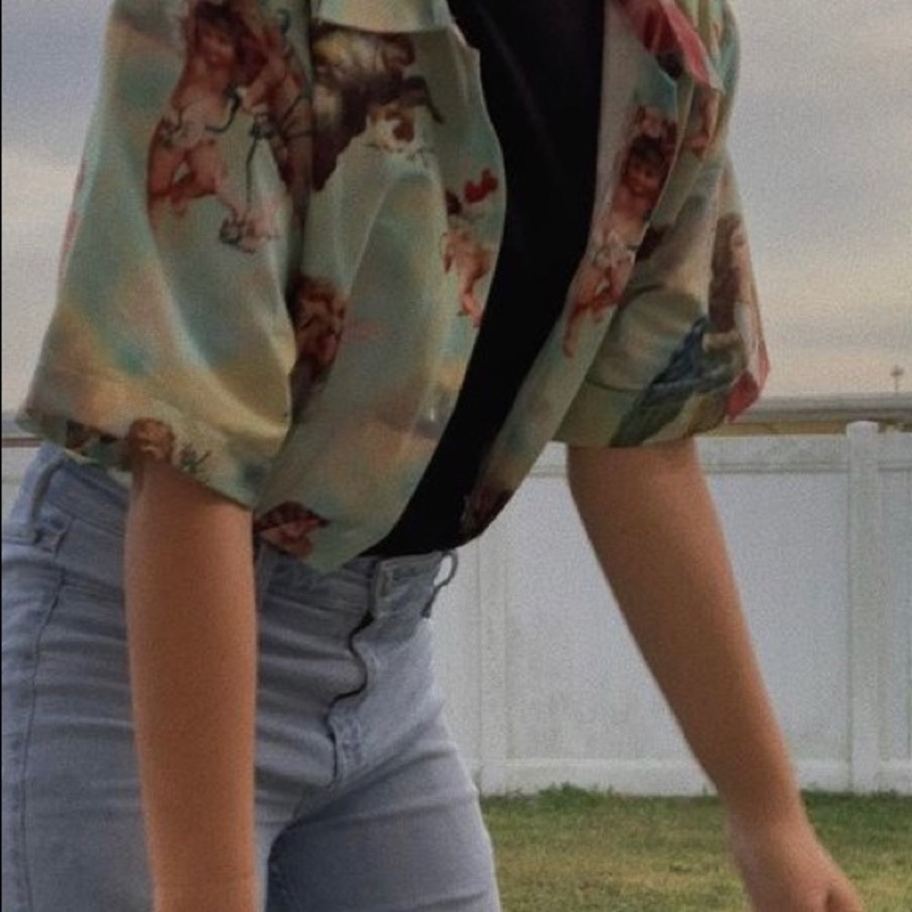 angelic button up - Picture 3 of 4
